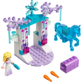 LEGO® I Disney 43209 Ledová stáj Elsy a Nokka